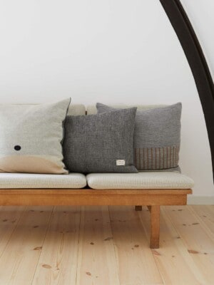Подушки из альпаки для декора в скандинавском стиле Form&Refine Aymara