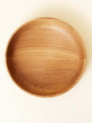 Декоративная глубокая тарелка из дуба Form&Refine Section