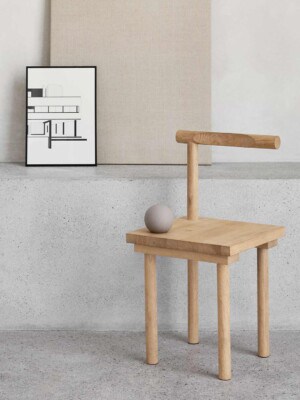 Деревянный стул в скандинавском дизайне Kristina Dam Sculptural