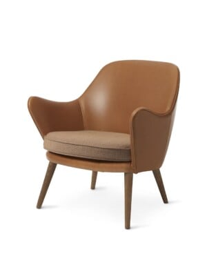 Кресло для отдыха Warm Nordic Dwell желто-коричневая кожа/латте на белом фоне вид сбоку