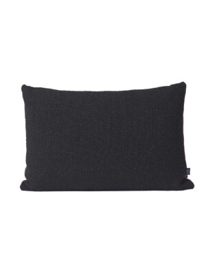 Прямоугольная подушка Warm Nordic Moodify 60х40 black на белом фоне