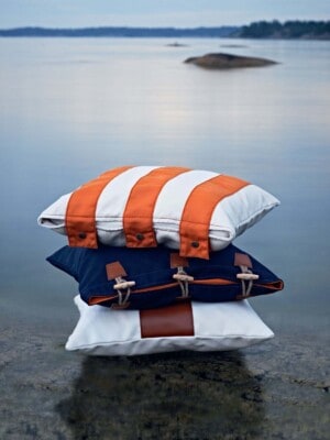 Декоративные подушки премиум класса Skargaarden 50х50см на берегу реки