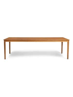 Обеденный стол Sibast №2 из натуральной древесины, покрытый натуральным маслом, на белом фоне