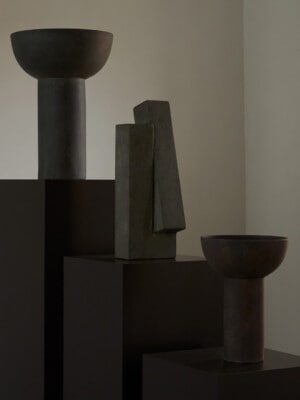 Темные скандинавские вазы в современном стиле 101Copenhagen Block
