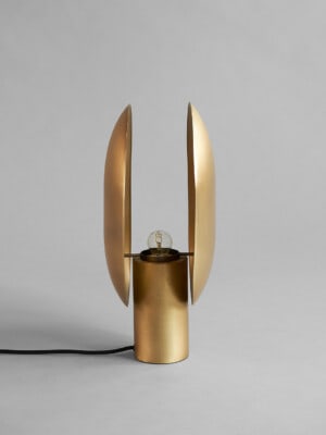 Золотая лампа в скандинавском стиле 101Copenhagen Clam