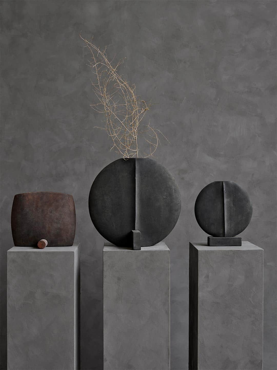 Скандинавские вазы из керамики 101Copenhagen Guggenheim