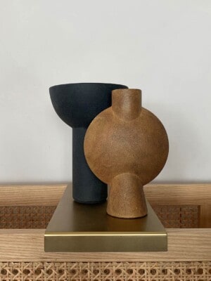 Небольшая керамическая ваза для декора скандинавского интерьера 101Copenhagen Bubl