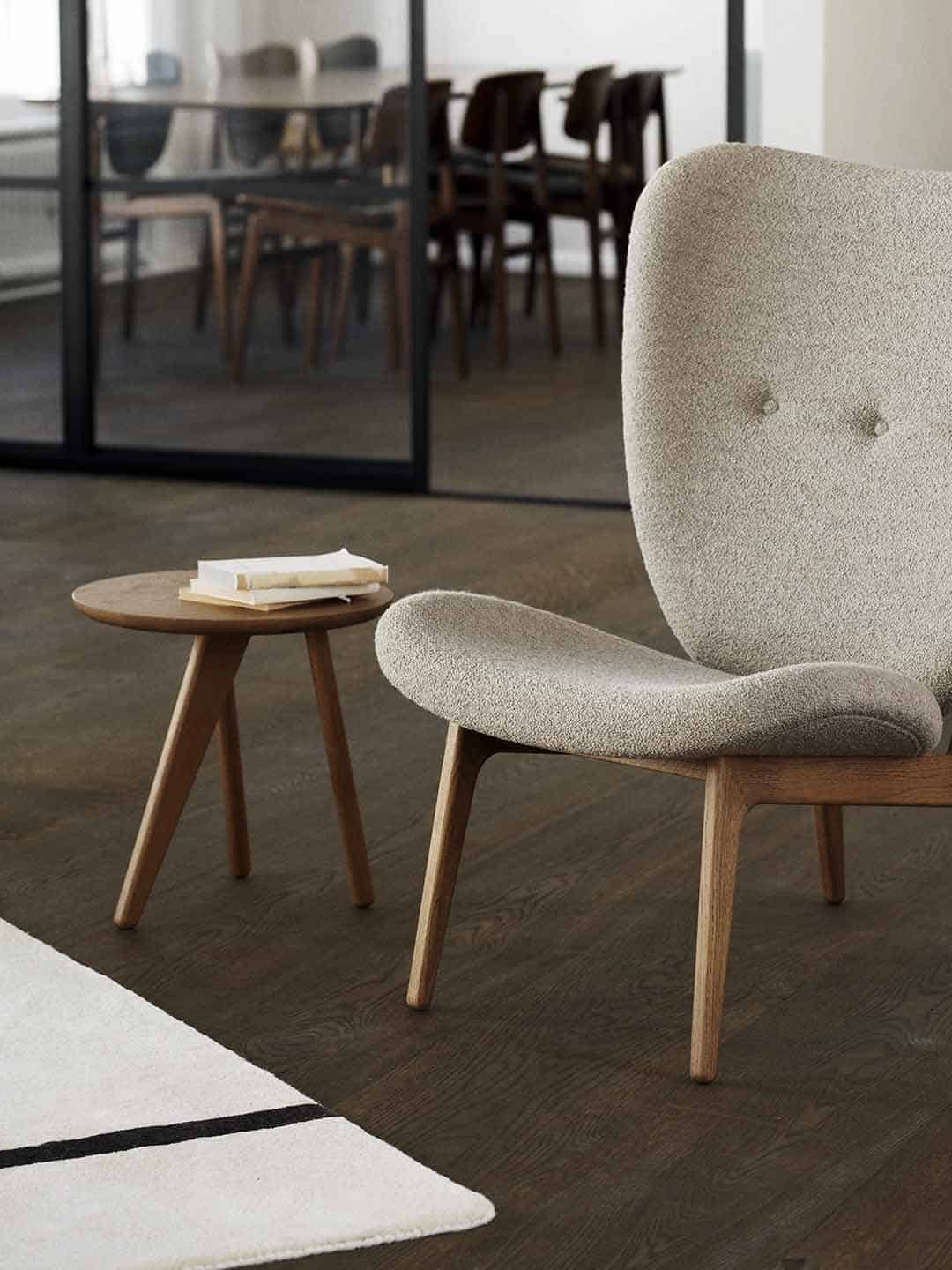 Кофейный стол NORR11 Fin Side в скандинавском стиле в светлом интерьере