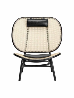 Кресло NORR11 Nomad в скандинавском стиле с подушками из черной кожи