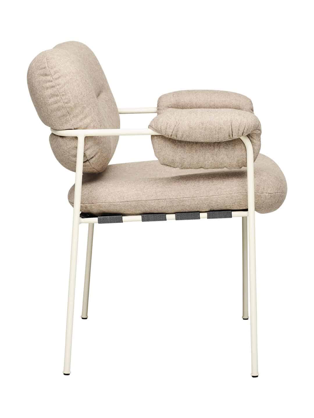 Классический стул с подлокотниками Spisolini песочного цвета