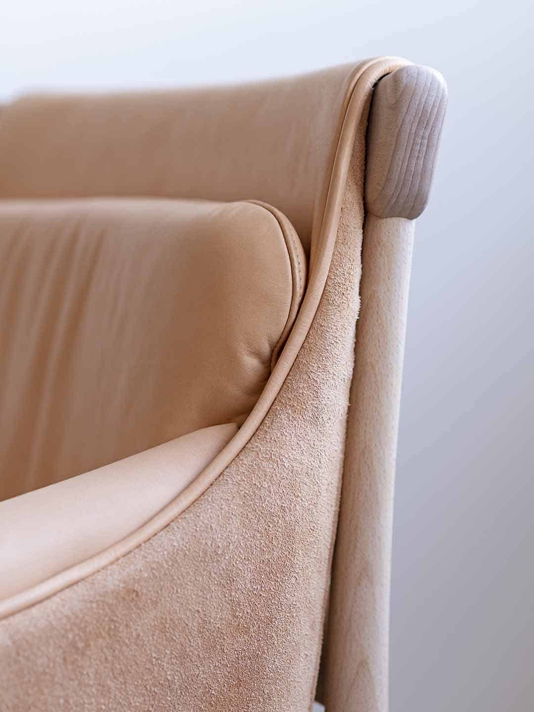 Стильное кресло Garsnas Viva светло-коричневого цвета