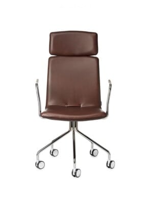 Классическое офисное кресло Garsnas Day High коричневого цвета