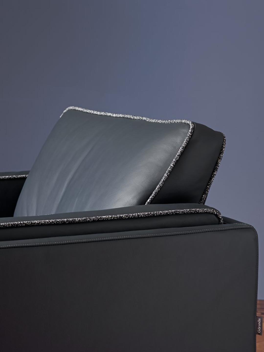 Дизайнерское кресло Garsnas Colette easy темно-коричневого цвета