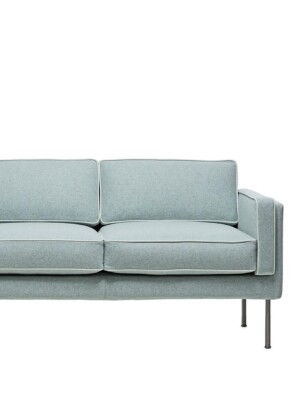 Дизайнерский диван Garsnas Colette 2-местный голубого цвета