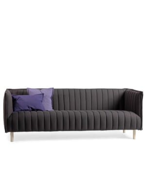 Стильный диван Garsnas Kvilt 3-местный на ножках серого цвета