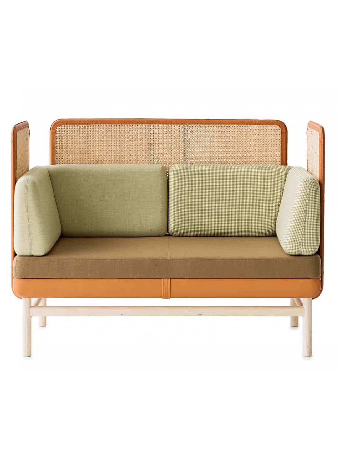 Стильный диван Garsnas Pop 2-местный со спинкой бежевого цвета
