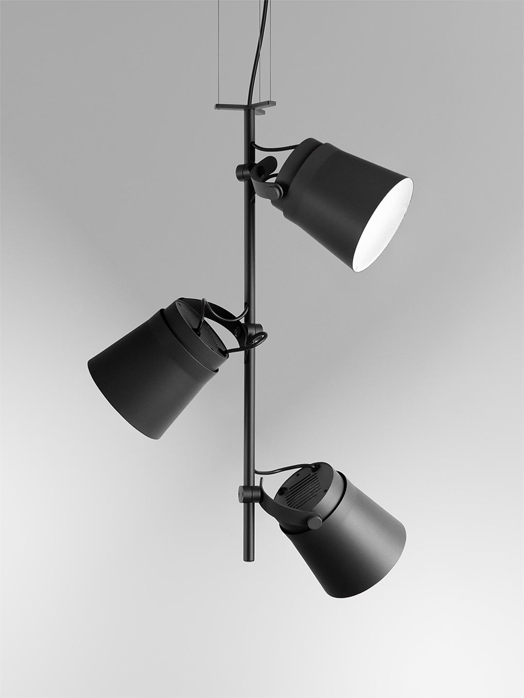 Премиум подвесной светильник Zero Lighting Ginza Vertical черного цвета