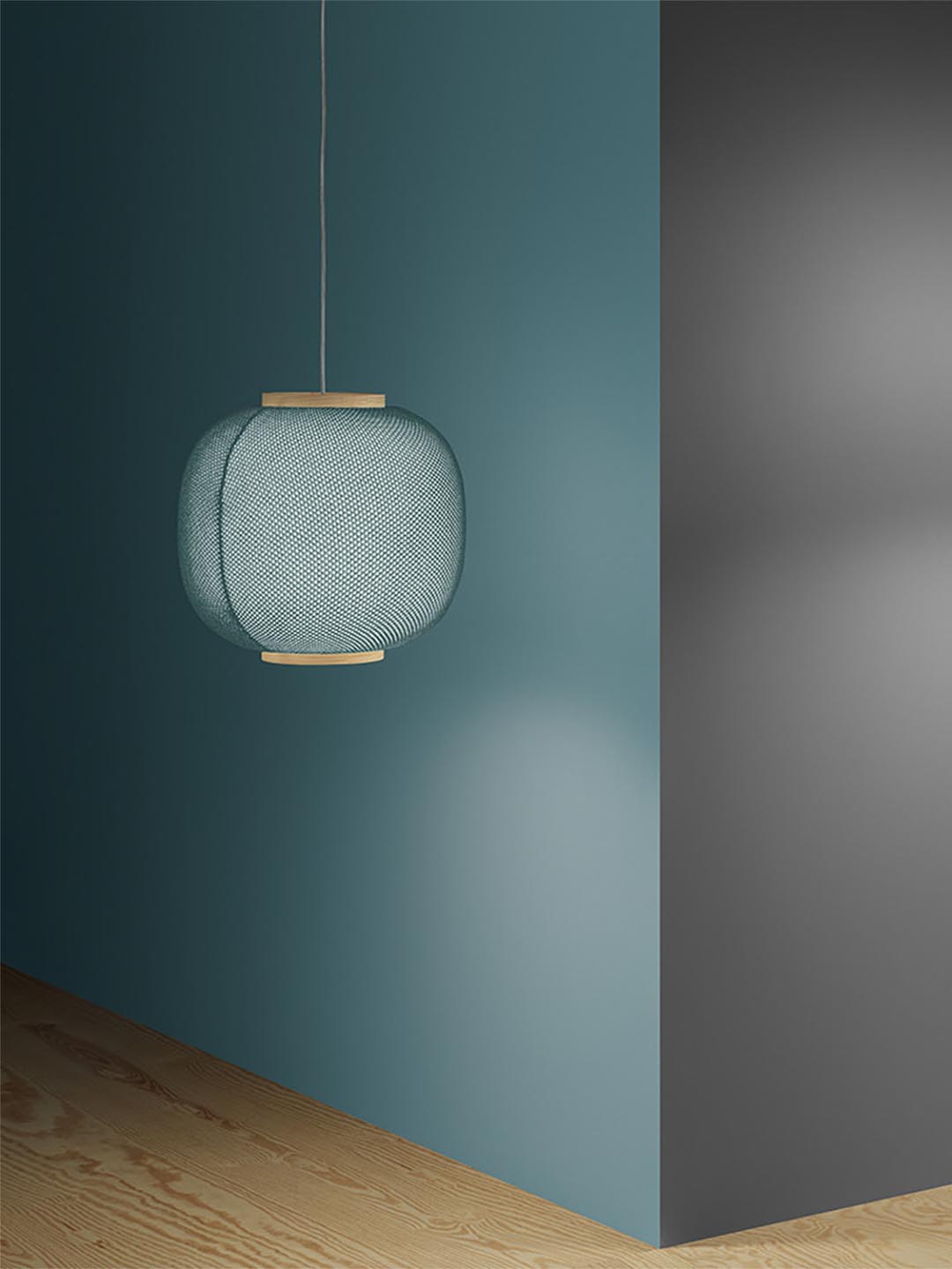 Классический подвесной светильник Zero Lighting Haze в минималистичном интерьере