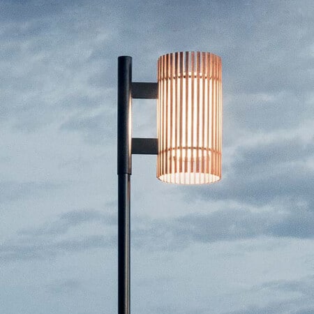Уличный фонарь Zero Lighting Rib Pole в скандинавском стиле из натурального дерева