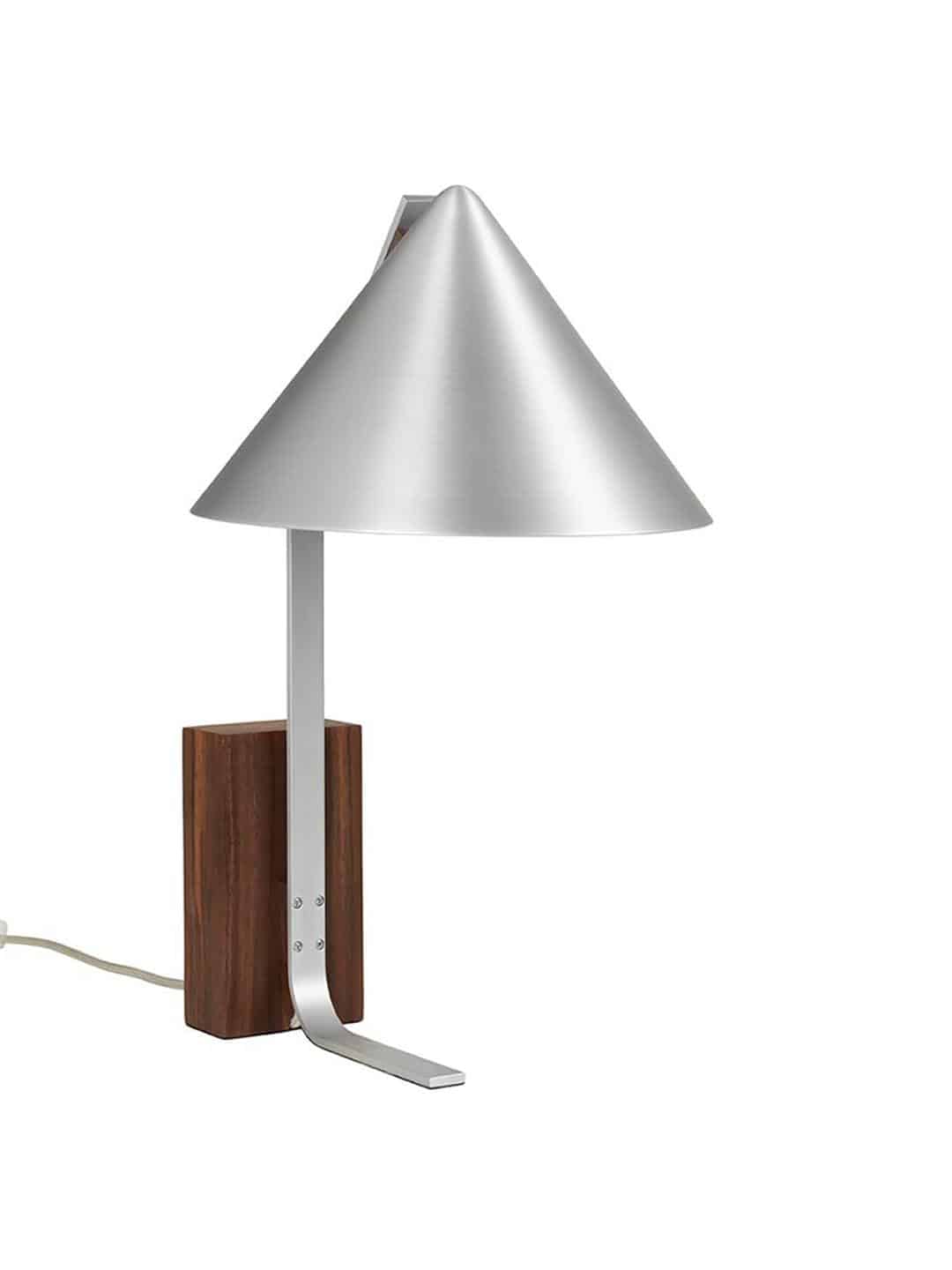 Скандинавская металлическая настольная лампа Kristina Dam Cone серого цвета