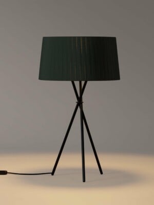 Практичная настольная лампа Santa Cole Tripode для стильного интерьера
