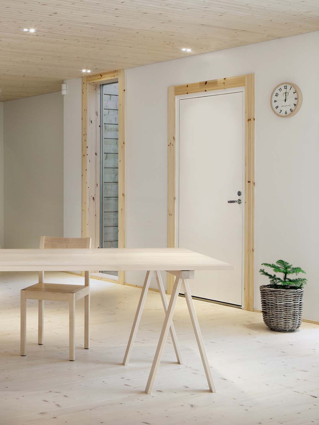 Скандинавский стол Nikari Arkitecture в стильном интерьере